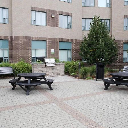 Residence&Conference Centre - Hamilton Exterior foto