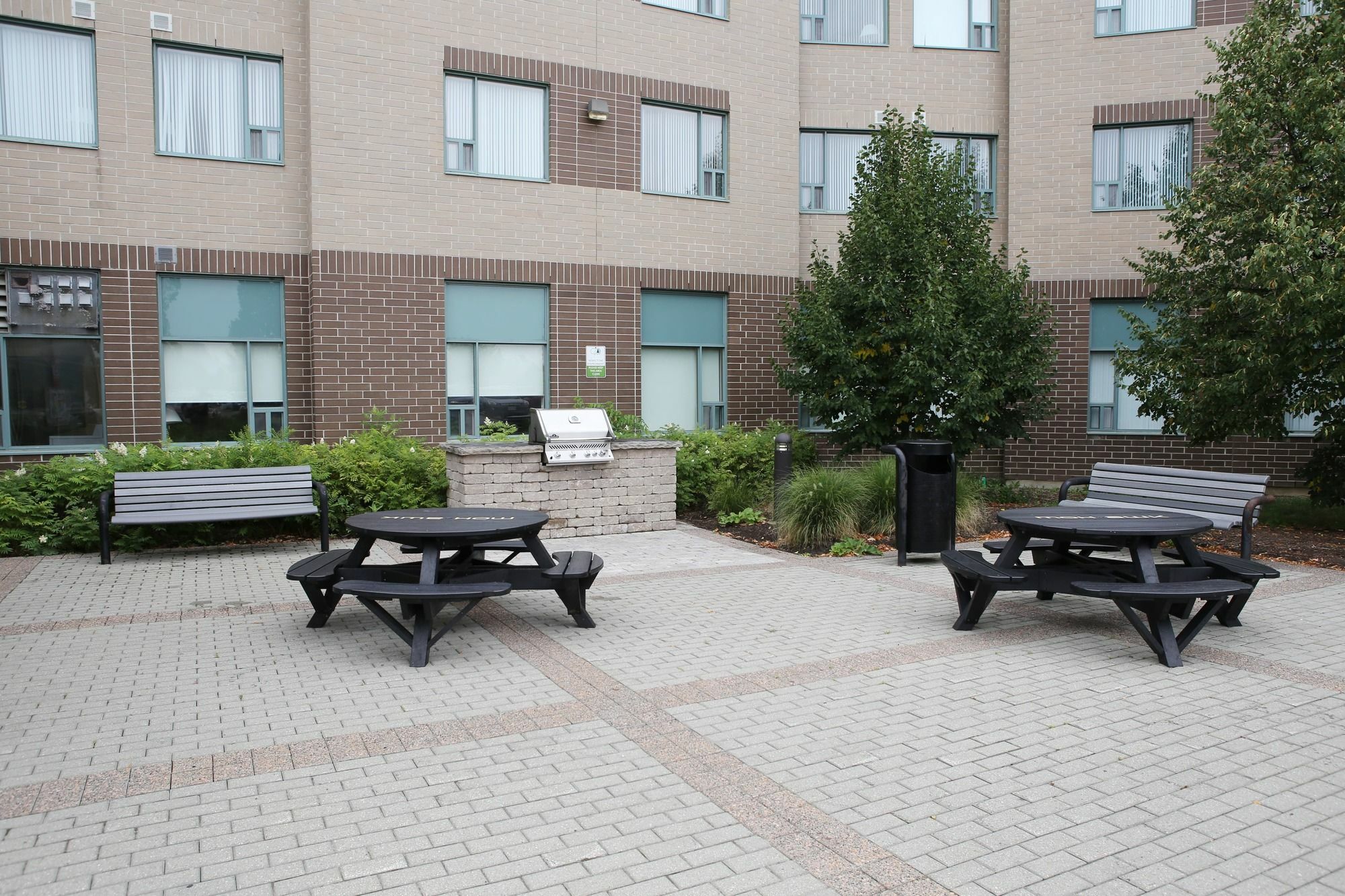 Residence&Conference Centre - Hamilton Exterior foto
